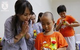 Xúc động những hình ảnh bệnh nhân nghe giảng về ý nghĩa lễ Vu lan